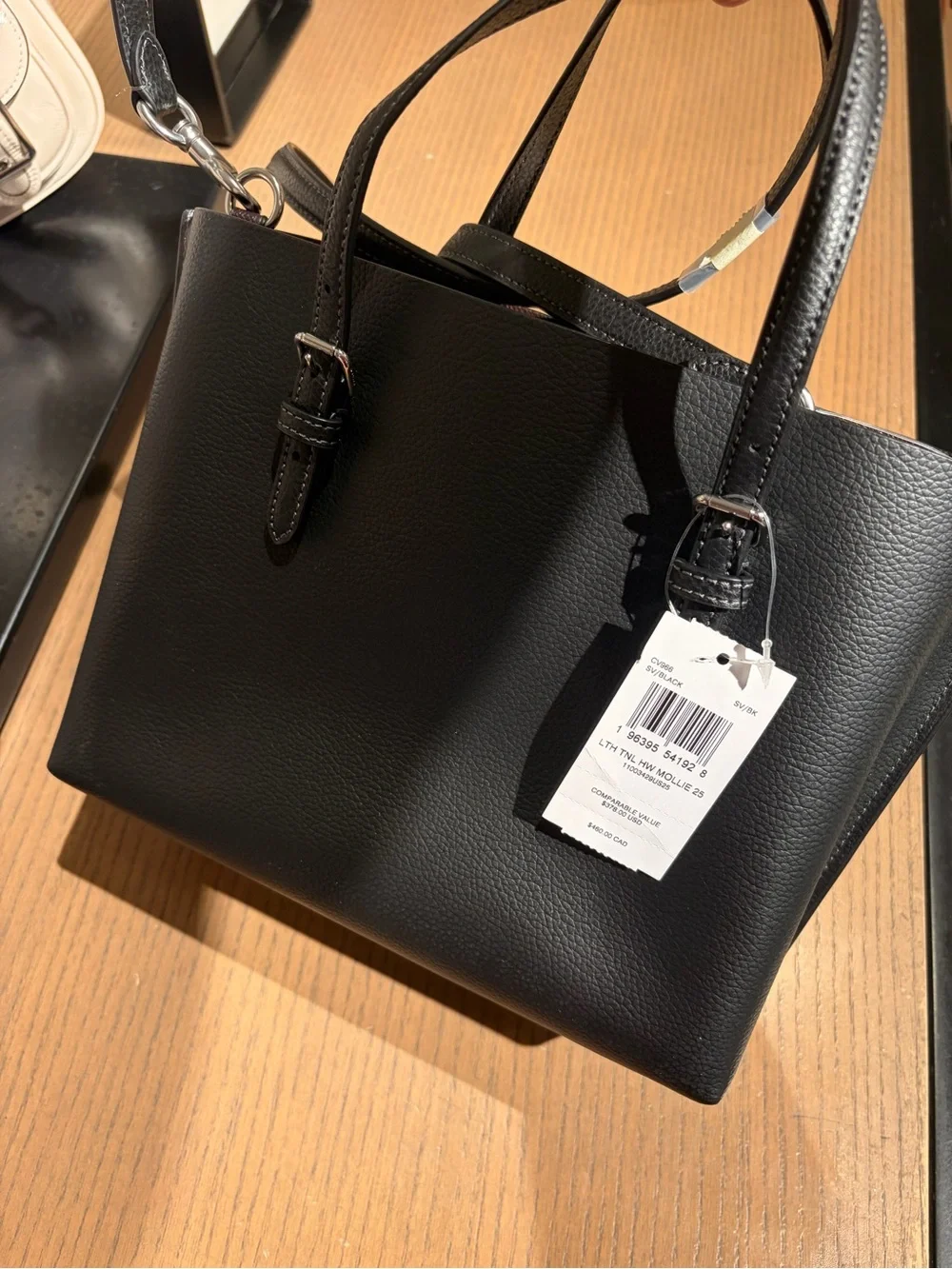 Coach Pebbled Leather Shoulder Tote with Removable Strap new( black/white/sig)